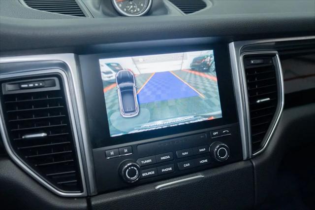 2017 Porsche Macan Macan
