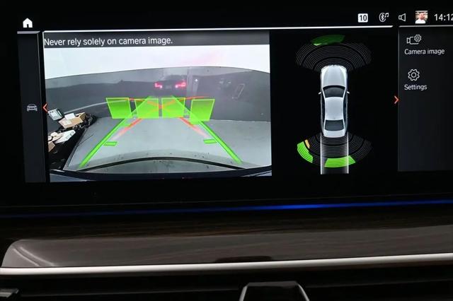 2023 BMW M5 i xDrive