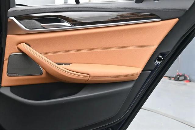 2023 BMW M5 i xDrive
