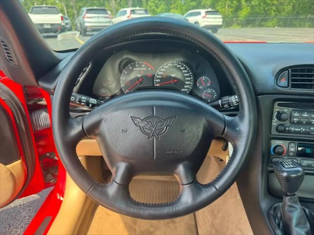 2001 Chevrolet Corvette Base