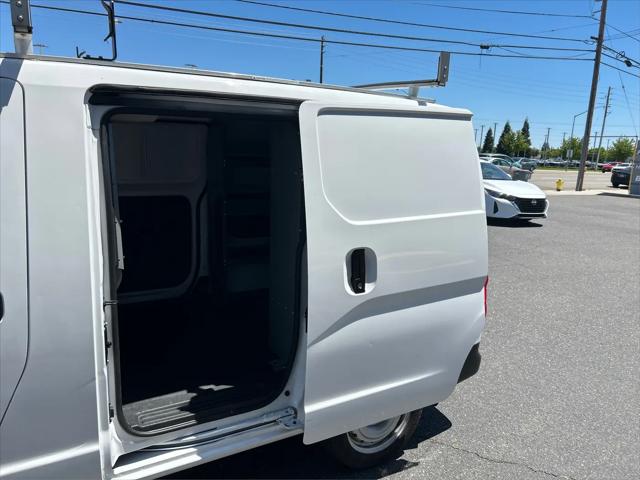 2020 Nissan NV200 Compact Cargo S Xtronic CVT