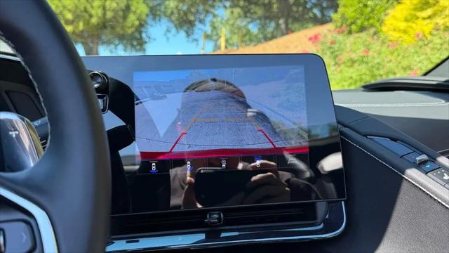 2023 Chevrolet Corvette Stingray RWD Convertible 2LT