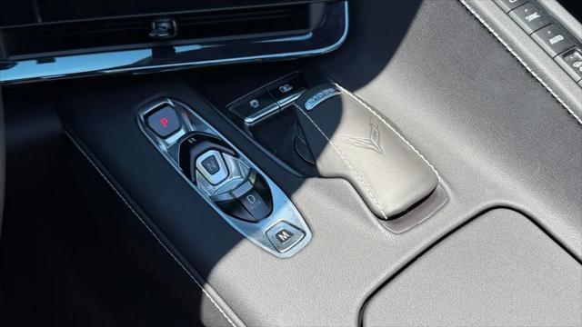 2023 Chevrolet Corvette Stingray RWD Convertible 2LT