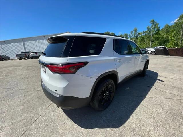 2023 Chevrolet Traverse AWD LT Cloth