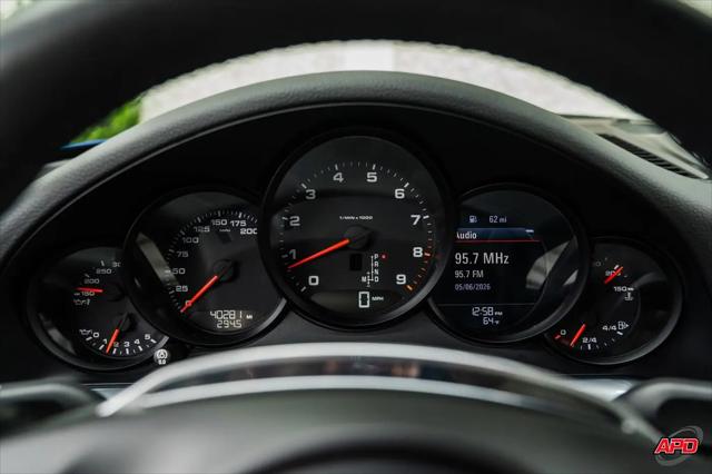 2013 Porsche 911 Carrera