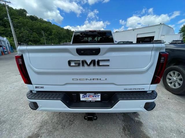 2026 GMC Sierra 2500HD Crew Cab, Standard Bed, Denali Ultimate, 4WD