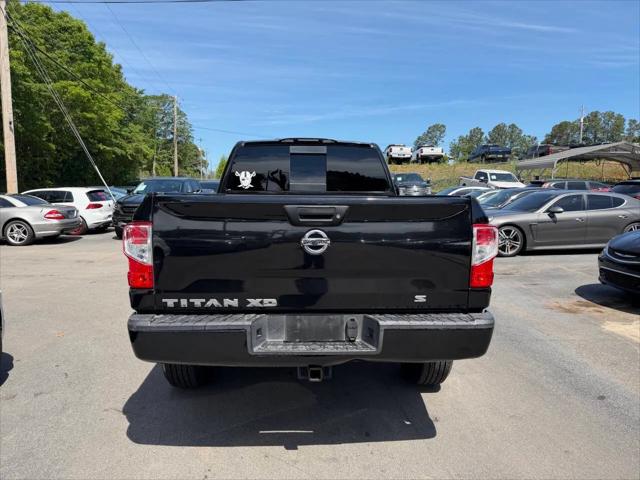 2017 Nissan Titan XD S Gas