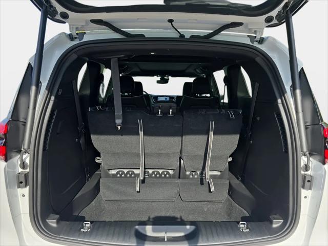 2027 Chrysler Pacifica Limited