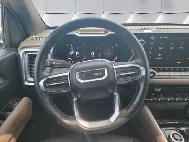 2023 GMC Canyon 4WD Crew Cab Short Box Denali
