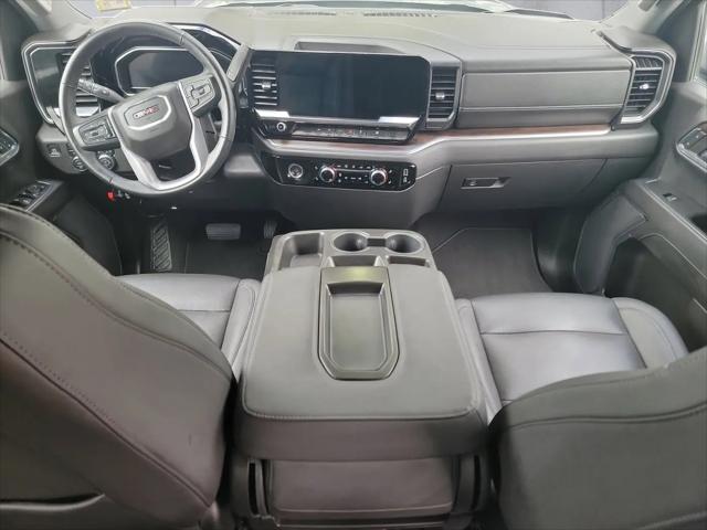 2023 GMC Sierra 1500 4WD Crew Cab Short Box SLT