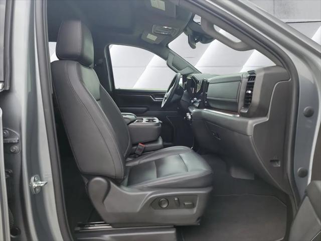 2023 GMC Sierra 1500 4WD Crew Cab Short Box SLT