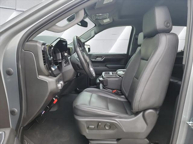 2023 GMC Sierra 1500 4WD Crew Cab Short Box SLT