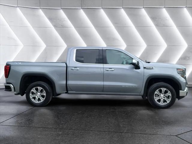 2023 GMC Sierra 1500 4WD Crew Cab Short Box SLT