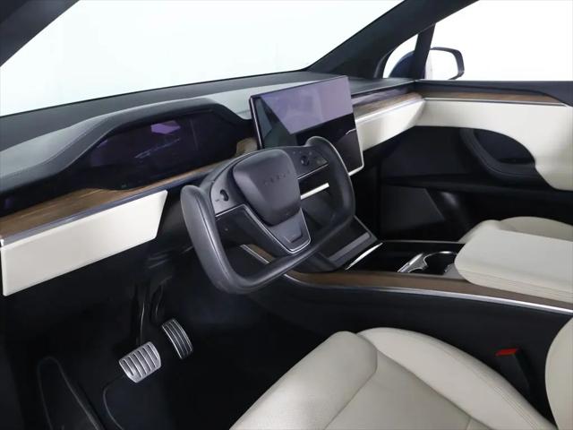 2023 Tesla Model X Standard Range