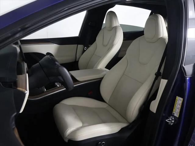 2023 Tesla Model X Standard Range