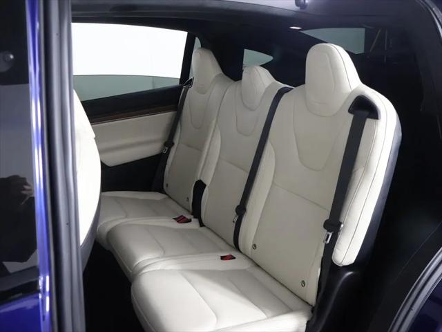 2023 Tesla Model X Standard Range