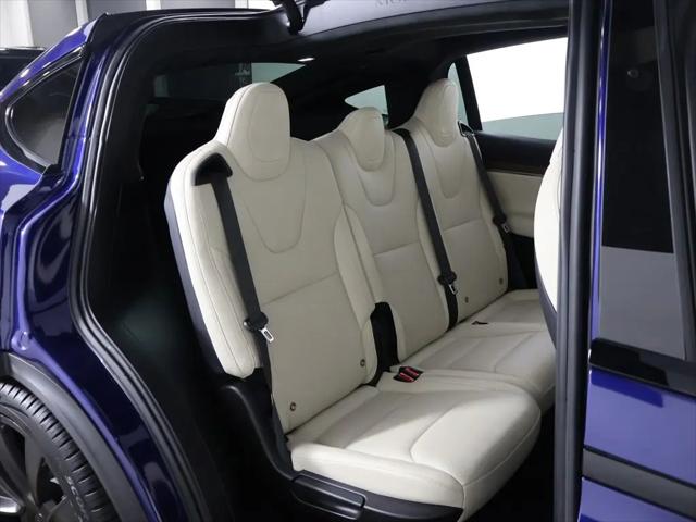 2023 Tesla Model X Standard Range