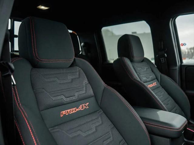 2026 Nissan Frontier Crew Cab PRO-4X 4x4