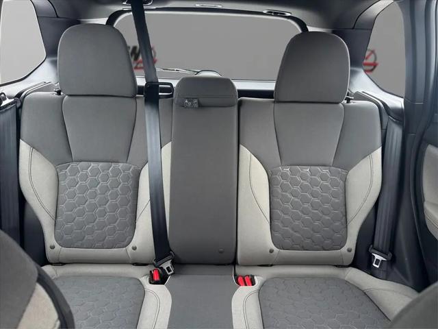 2025 Subaru Forester Base