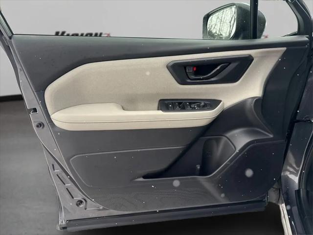 2025 Subaru Forester Base