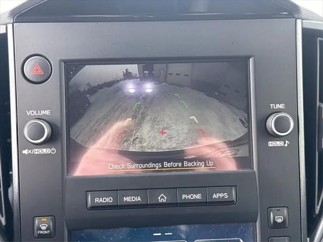 2025 Subaru Forester Base