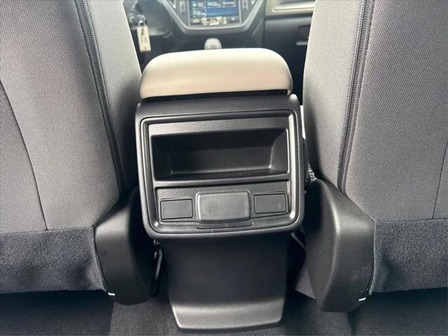 2025 Subaru Forester Base