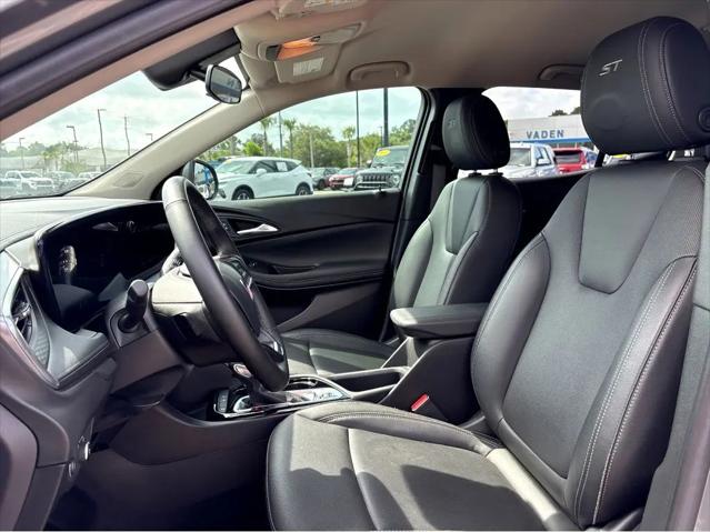 2024 Buick Encore GX Sport Touring FWD