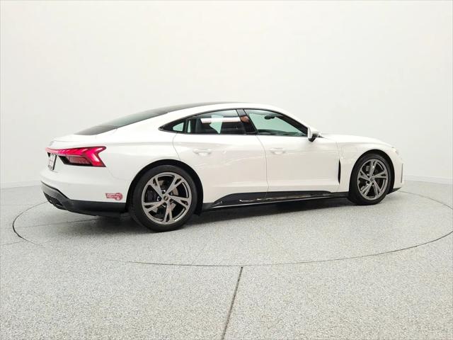2023 Audi e-tron GT Premium Plus quattro