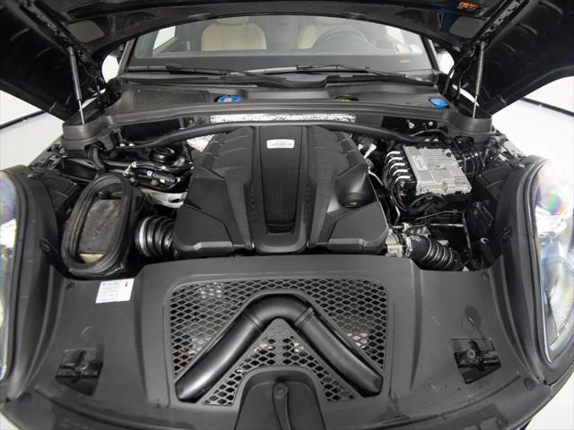 2021 Porsche Macan S