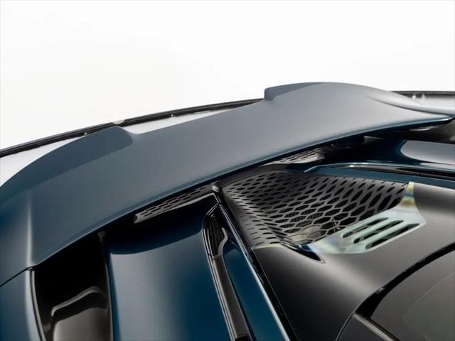 2025 McLaren 750S Coupe