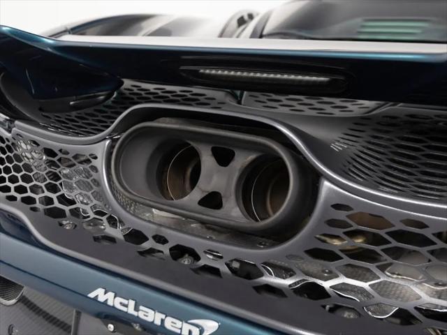 2025 McLaren 750S Coupe