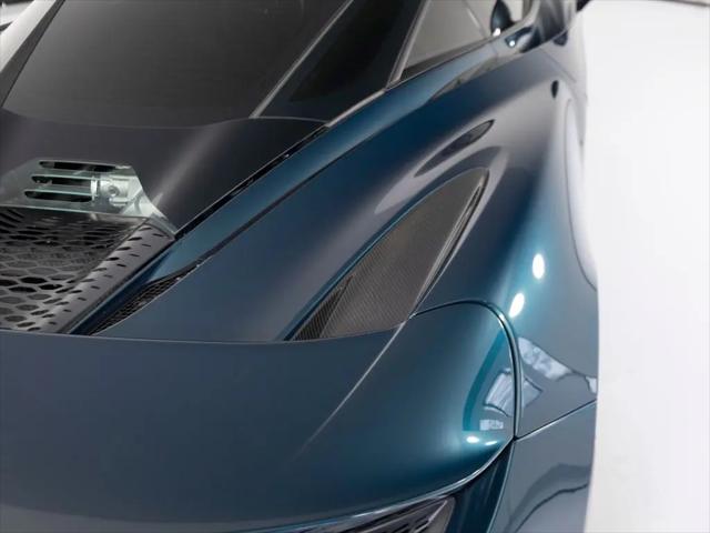 2025 McLaren 750S Coupe