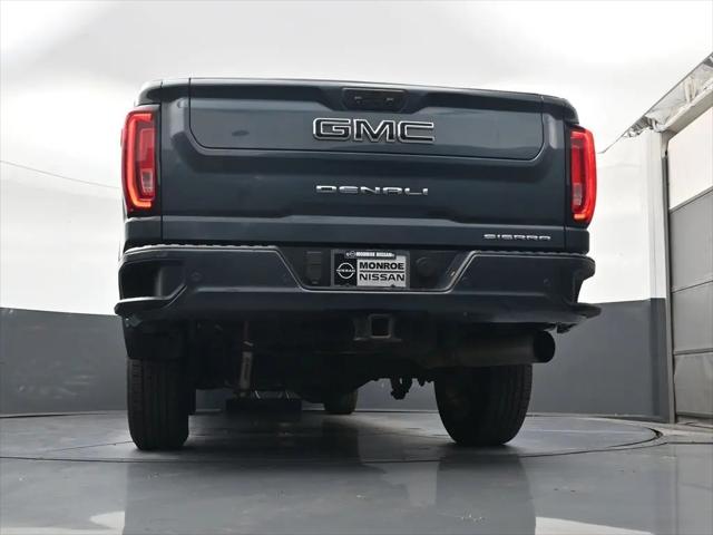 2020 GMC Sierra 2500HD 4WD Crew Cab Standard Bed Denali