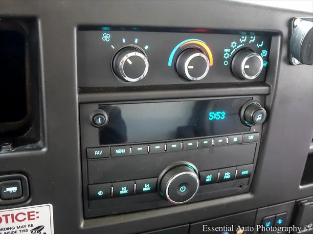 2022 GMC Savana Cutaway Work Van