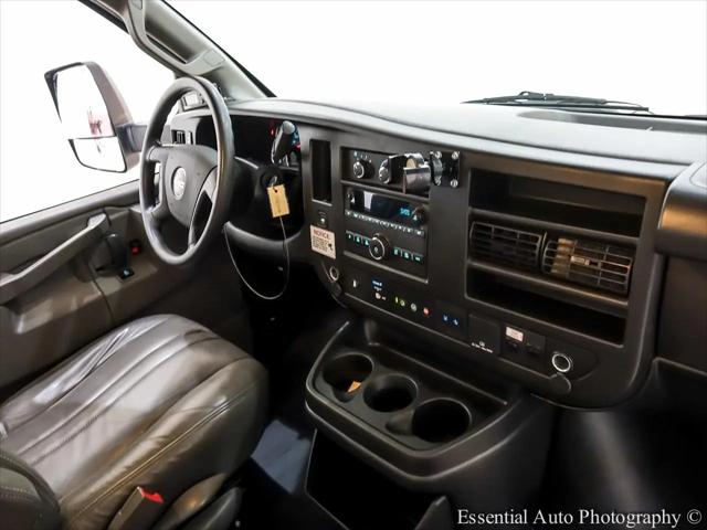 2022 GMC Savana Cutaway Work Van