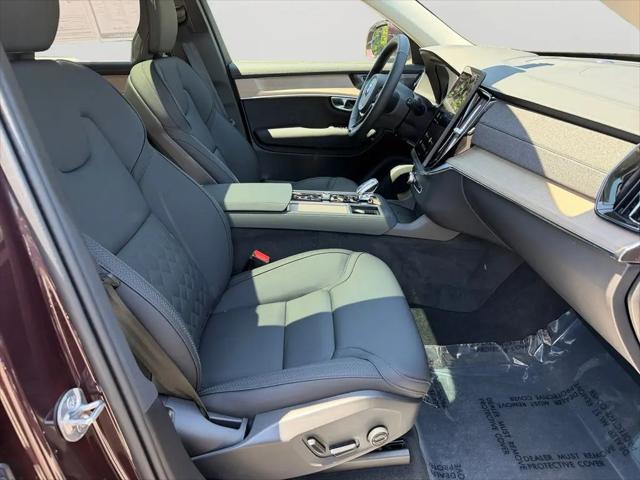 2025 Volvo XC90 Plug-In Hybrid T8 Plus 7-Seater