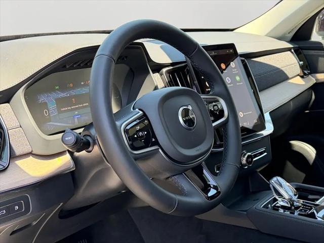 2025 Volvo XC90 Plug-In Hybrid T8 Plus 7-Seater