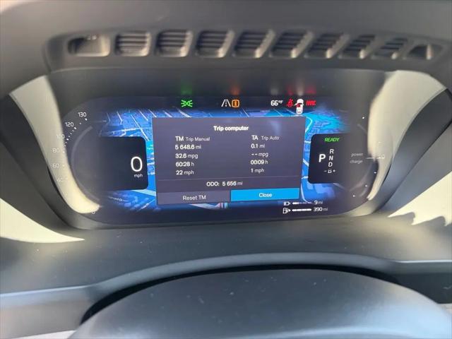 2025 Volvo XC90 Plug-In Hybrid T8 Plus 7-Seater