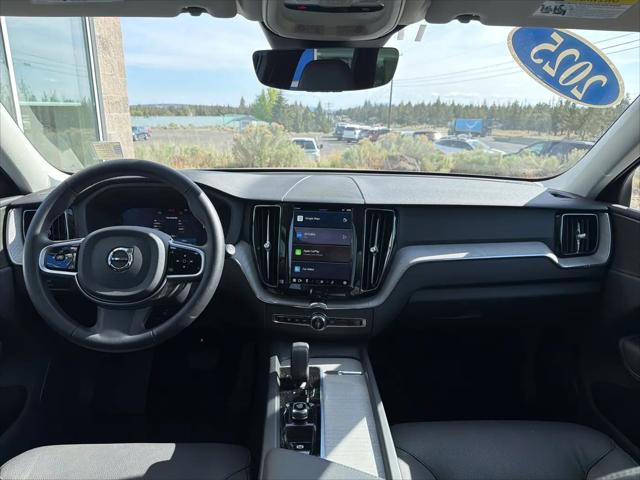 2025 Volvo XC60 B5 Plus