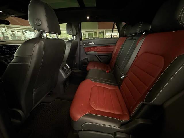2021 Volkswagen Atlas Cross Sport 3.6L V6 SEL Premium R-Line