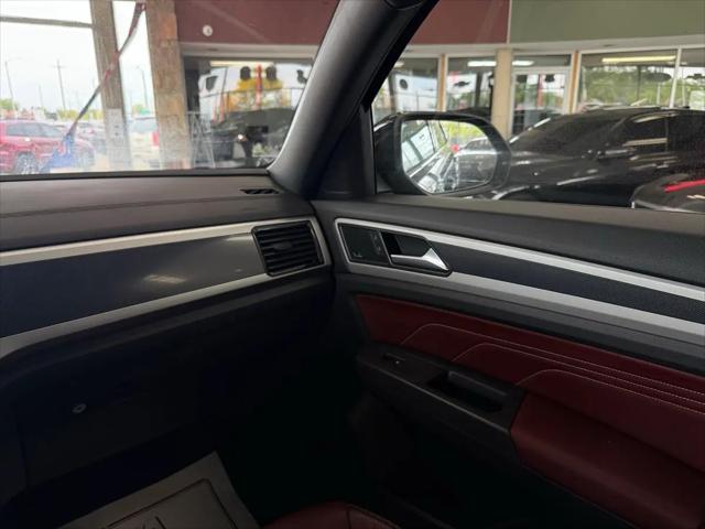 2021 Volkswagen Atlas Cross Sport 3.6L V6 SEL Premium R-Line