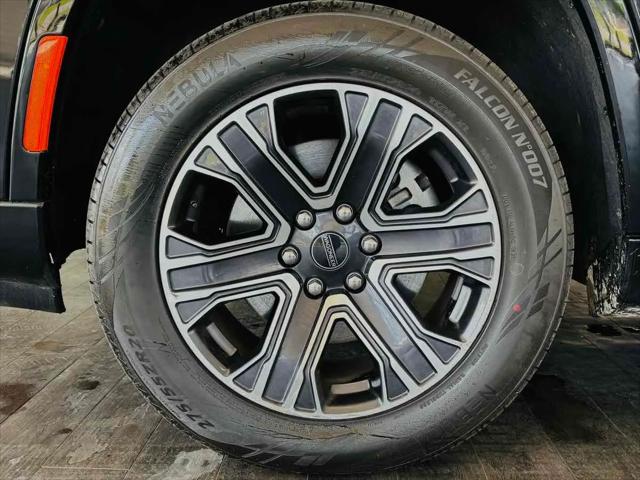 2025 Jeep Wagoneer Carbide 4x4