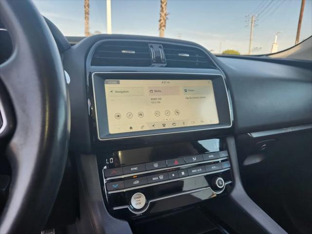 2019 Jaguar F-PACE 25t Premium