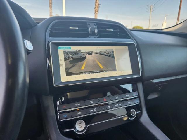 2019 Jaguar F-PACE 25t Premium