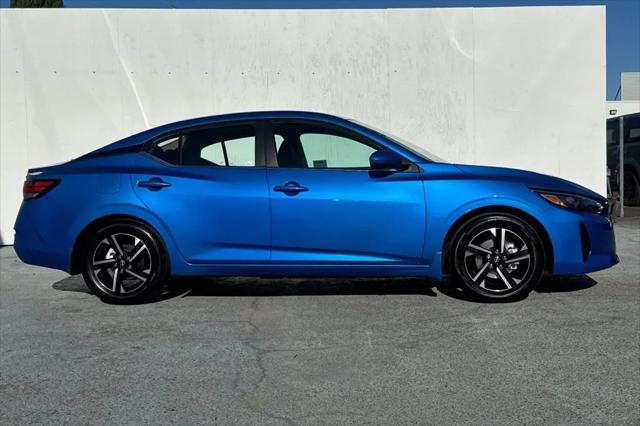 2024 Nissan Sentra SV Xtronic CVT