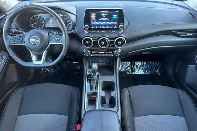 2024 Nissan Sentra SV Xtronic CVT