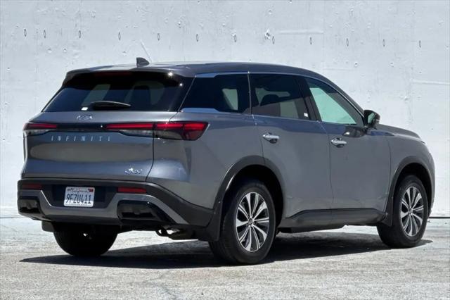 2023 INFINITI QX60 PURE