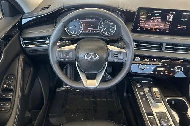 2023 INFINITI QX60 PURE