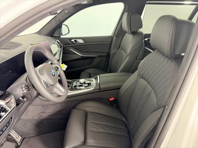2027 BMW X7 M60i