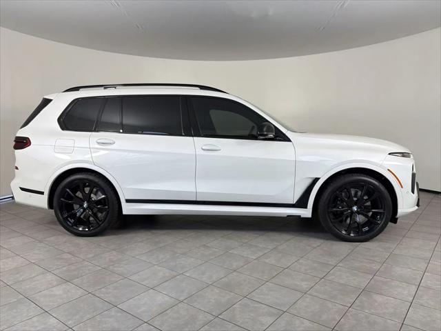 2027 BMW X7 M60i